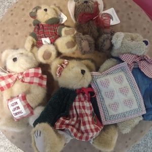 5 Boyds Bears(sold as a group)